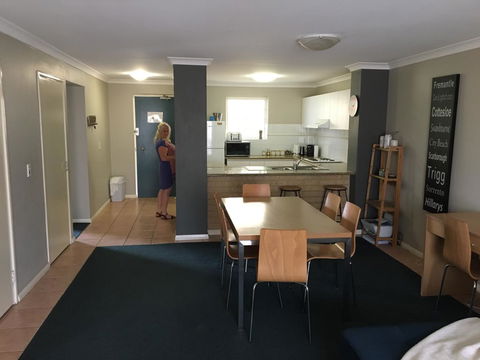 Hillarys Executive Apartment - Accommodation Port Macquarie 2