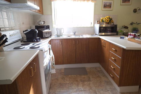 Hillview B & B Forbes - Accommodation Port Macquarie 1