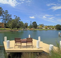 Holiday on the Water - Accommodation Port Macquarie