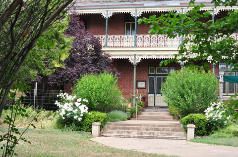 Holmhurst Guest House - Accommodation Port Macquarie 2