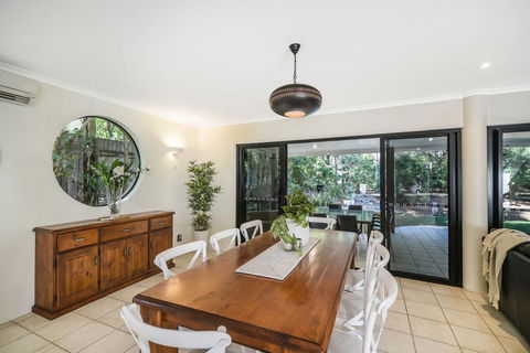 Home Away From Home, 38 Redwood Avenue, Marcus Beach, Noosa Area - Accommodation Port Macquarie 3