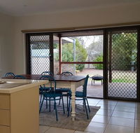 Homely Getaways - Eighth Street Mildura - Accommodation Port Macquarie