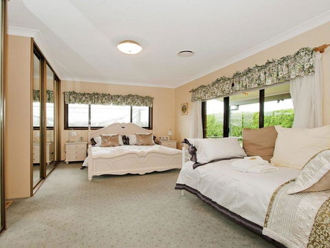 Hope - Country Farm Stay For Large Groups - Accommodation Port Macquarie 1