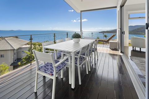 Horizons - Airlie Beach - Accommodation Port Macquarie 1