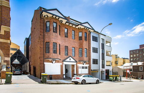 Hotel 46 - Accommodation Port Macquarie 0