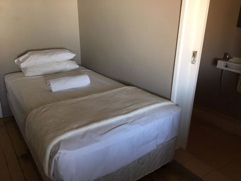 Hotel Corones - Accommodation Port Macquarie 2
