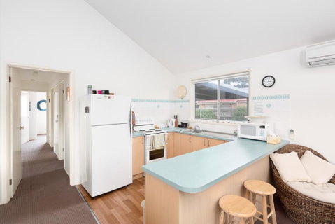 Island Villa - Accommodation Port Macquarie 3