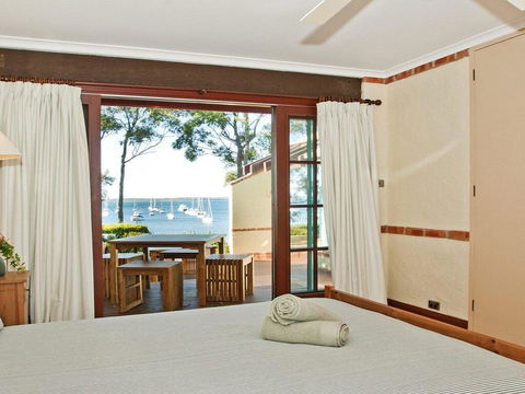 Izba - Mediterranean Style Hideaway - Accommodation Port Macquarie 3