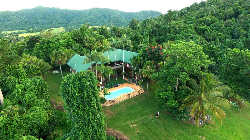 Bingil Bay QLD Accommodation Port Macquarie