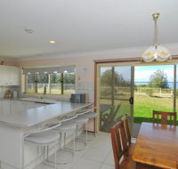 Jervis Bay Beachfront - Accommodation Port Macquarie