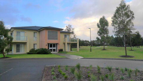 Jewel In The Crowne - Accommodation Port Macquarie 1