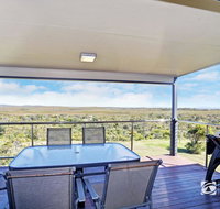 Jinalong 17 Pacific Street Family home great views. - Accommodation Port Macquarie