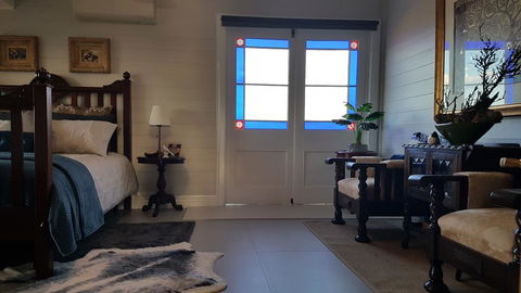 Jinji's Edge Escape - Accommodation Port Macquarie 3