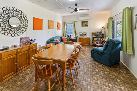 Kambera - Pet Friendly Cottage On Raymond Island - Accommodation Port Macquarie 2