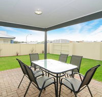 Kangaroo Retreat - Accommodation Port Macquarie