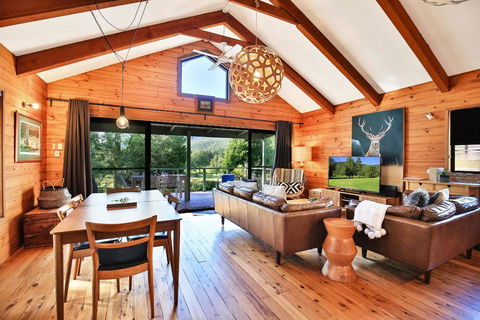 Kangaroo Valley Timber Cabin - Accommodation Port Macquarie 0