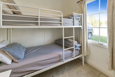 Katisha Cottage - Pet Friendly And Close To Town - Accommodation Port Macquarie 1