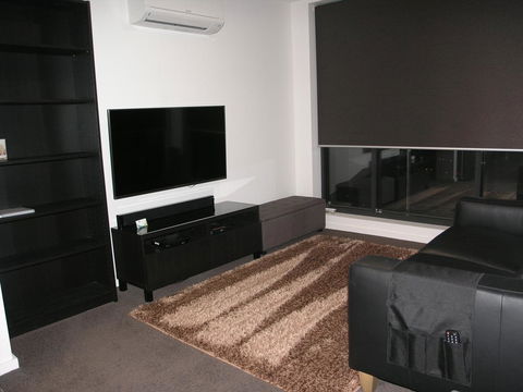 Kesh At Infinity Towers - Accommodation Port Macquarie 2