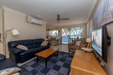 Kooringal, Unit 5/105 Soldiers Point Road - Accommodation Port Macquarie 1