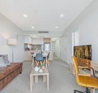 KOZYGURU PARRAMATTA CBD LUXURY 2 BED APT  FREE PARKING NPA011 - Accommodation Port Macquarie