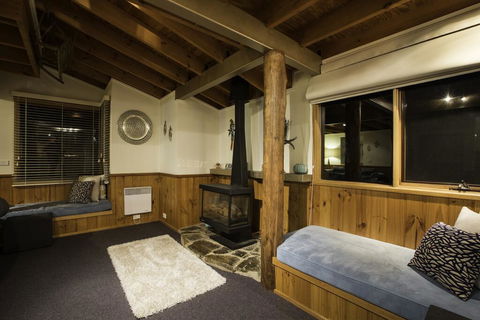 Kummonin - Accommodation Port Macquarie 2