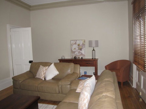 La Dentella- Terrace On Bentinck Street - Accommodation Port Macquarie 0
