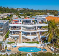 La Mer Apartments