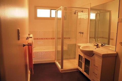 Lake Tyrrell Accommodation - Accommodation Port Macquarie 1