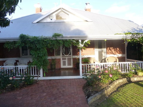 Lakeside Bed & Breakfast - Accommodation Port Macquarie 3