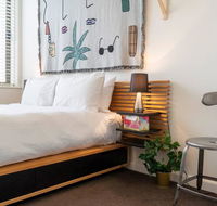 Light Filled Contemporary Urban Oasis Apt  Parking - Accommodation Port Macquarie