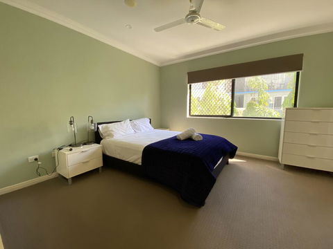 Lighthouse Apartments On The Strand - Accommodation Port Macquarie 3