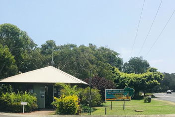 Lighthouse Beach Holiday Village with Accommodation Port Macquarie