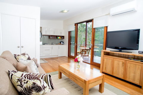 Lilypad Luxury Cabins - Accommodation Port Macquarie 0