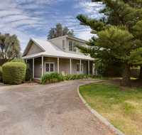 Linga Longa - Accommodation Port Macquarie