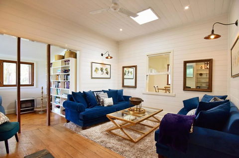 Lulu Hill Cottage - Kangaroo Valley - Accommodation Port Macquarie 2