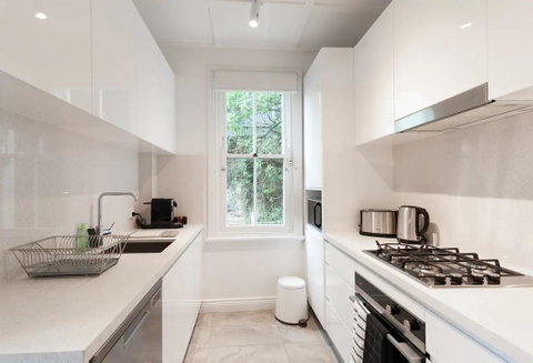 Luxurious Heritage Home With Harbour Bridge Views - Accommodation Port Macquarie 1