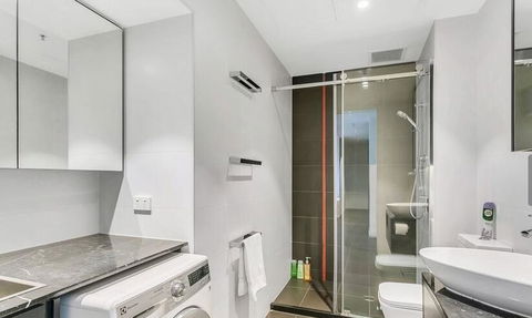 Luxury 2 Bdrm In Watson At Walkerville With Balcony, FREE Carpark, Near Adelaide CBD - Accommodation Port Macquarie 1