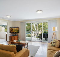 Luxury Boardwalk Apartment - Unit 7 - Accommodation Port Macquarie