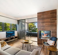 Luxury Hinterland Retreat - Family Suite with Hinterland and Ocean Views - Accommodation Port Macquarie