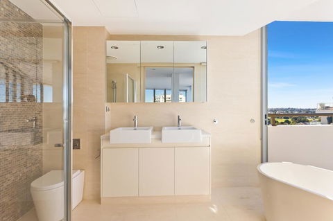 Luxury Ocean Penthouse - Accommodation Port Macquarie 1