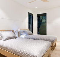 Luxury rainforest retreat Little Cove
