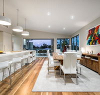 Luxury Tropical Haven - Pacific Avenue Sunshine Beach - Accommodation Port Macquarie