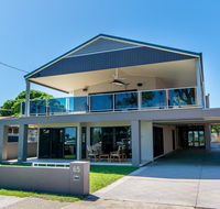 Magical holiday home - Welsby Pde Bongaree - Accommodation Port Macquarie