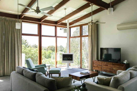 Maldon Views - Accommodation Port Macquarie 0