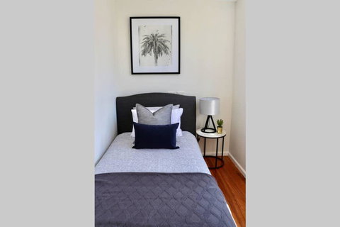 Maldon Views - Accommodation Port Macquarie 2