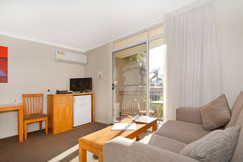 Mandurah Motel And Apartments - Accommodation Port Macquarie 2