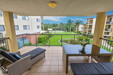 Marcoola Beachfront 3BR -Pool-100m To The Beach. - Accommodation Port Macquarie 2