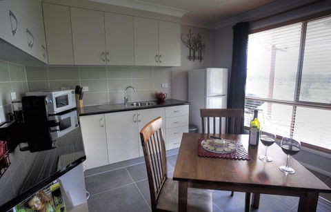 Maric Park Cottages - Accommodation Port Macquarie 0