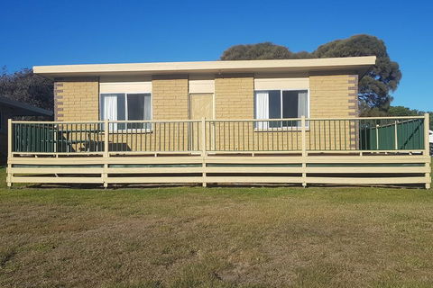 MARLO - Accommodation Port Macquarie 0