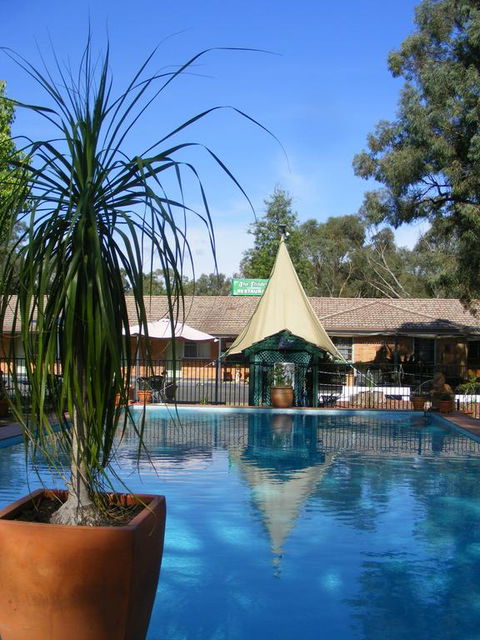 Matthew Flinders Motor Inn - Accommodation Port Macquarie 3